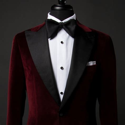 Mens Wedding Suits St Louis — Tailored Gents at .